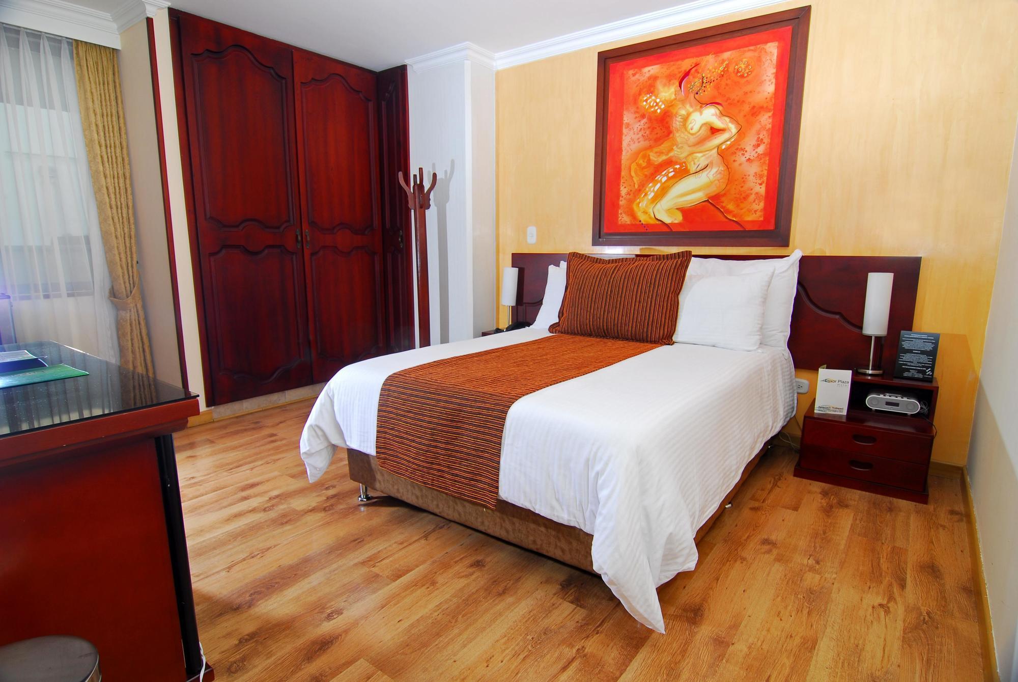 Luxor Plaza Hotel Pereira Exterior foto