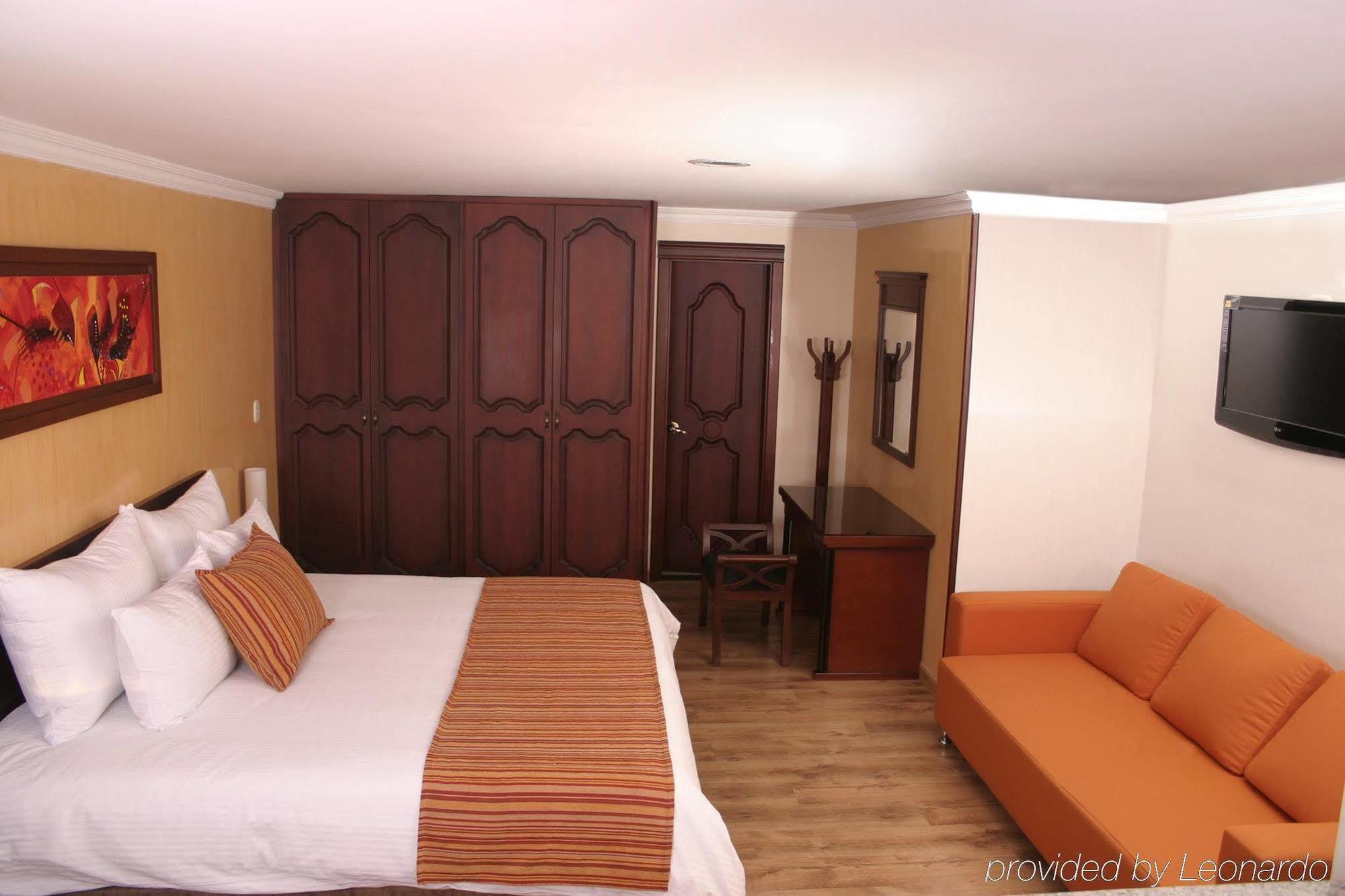 Luxor Plaza Hotel Pereira Exterior foto